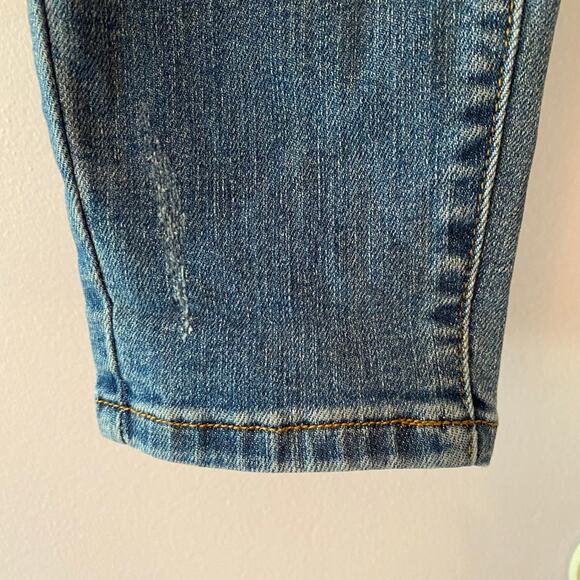 Judy Blue Women size 11 / 30 Skinny Fit Medium Wash Distressed Lemon Print Jeans - Picture 6 of 13